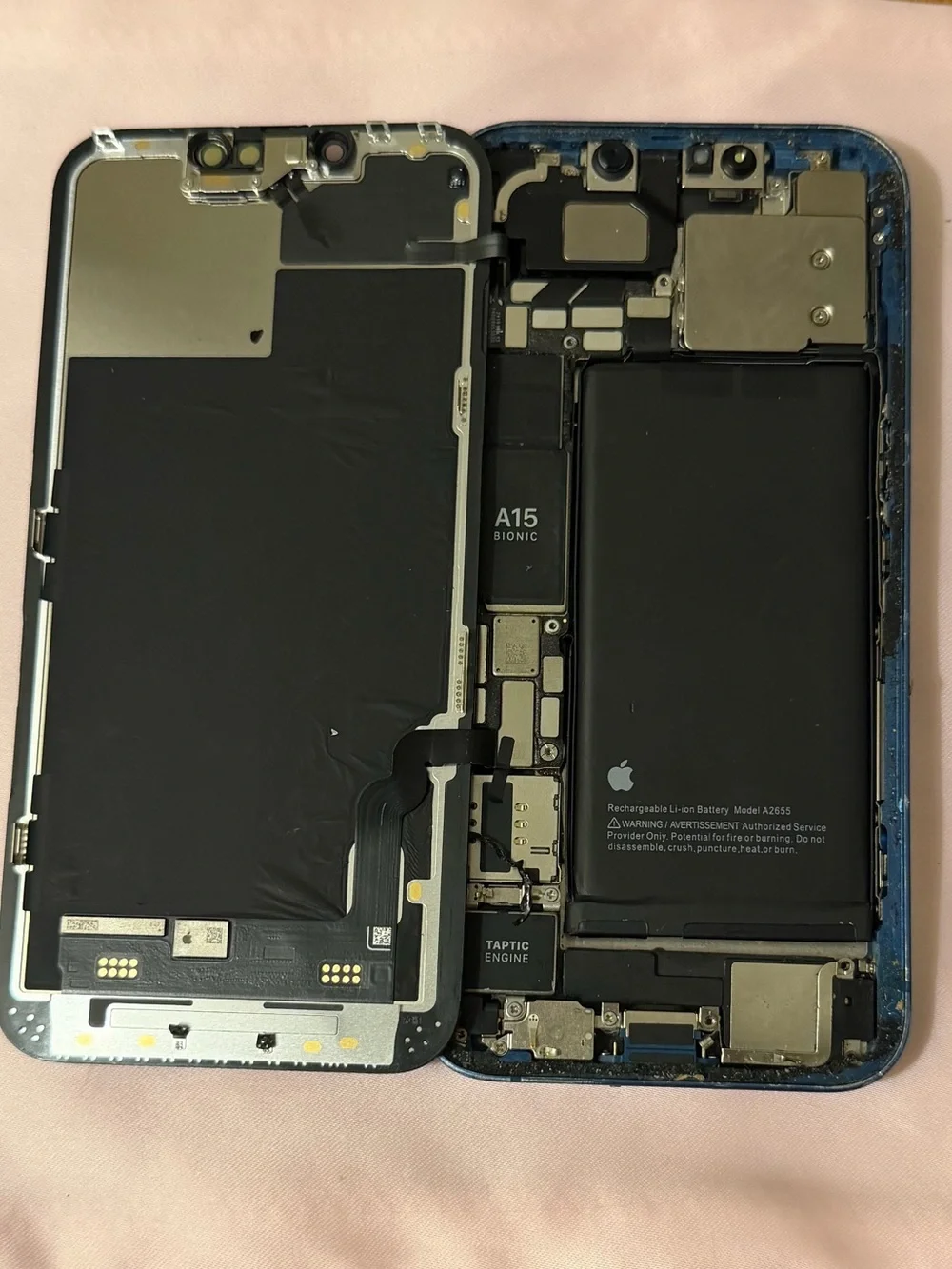 iPhone 13 read description